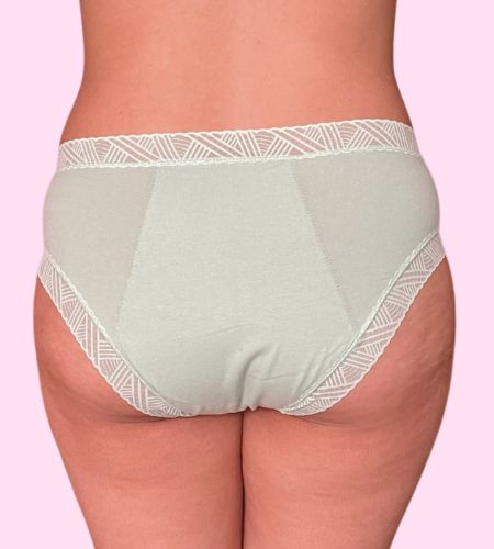 Elara (Cheeky) - Moderado